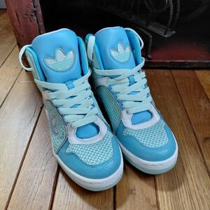 Vtg 2009 Adidas Extasy Neo Collection baby blue white high top sneakers Womens 5